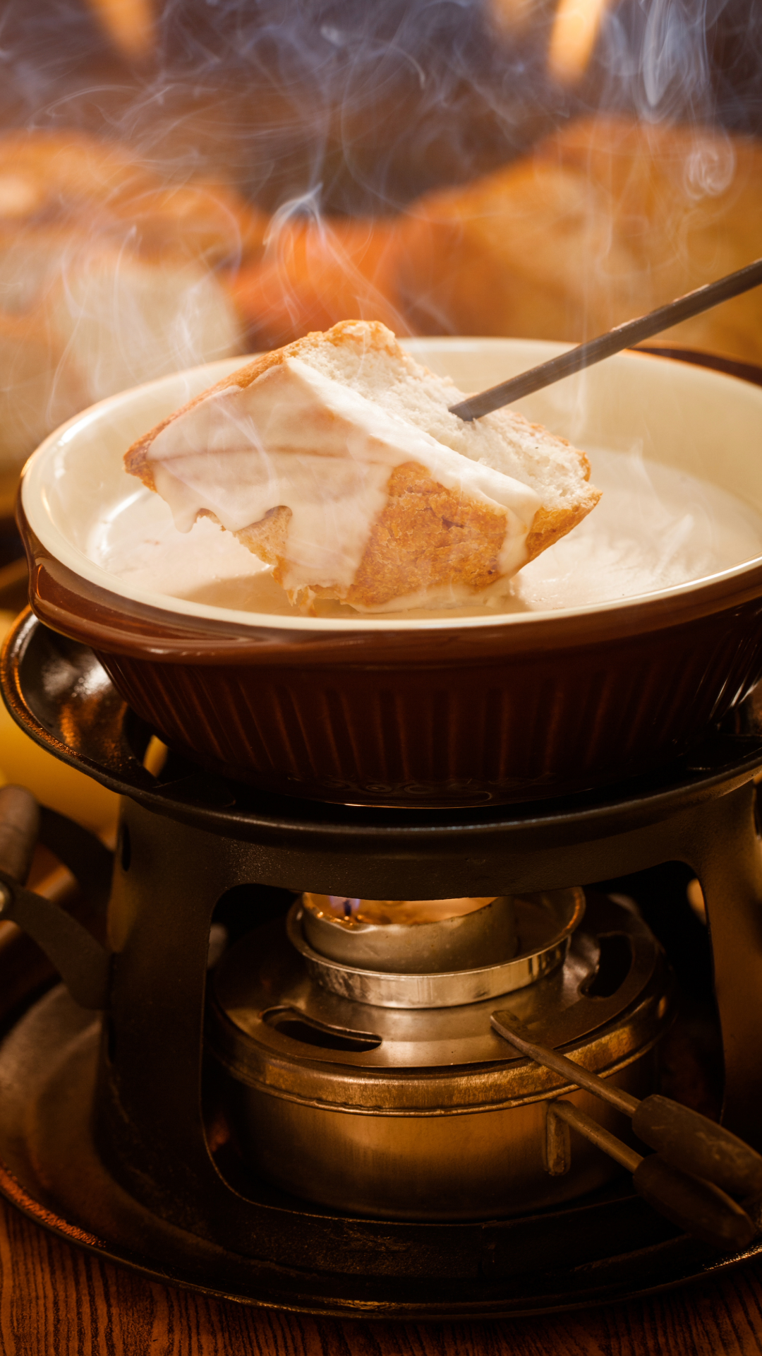 Recette de Fondue aux cèpes et au Crémant de Bourgogne André Delorme